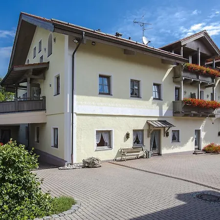 Szálloda Hoelzer Braeu By Lehmann 3*